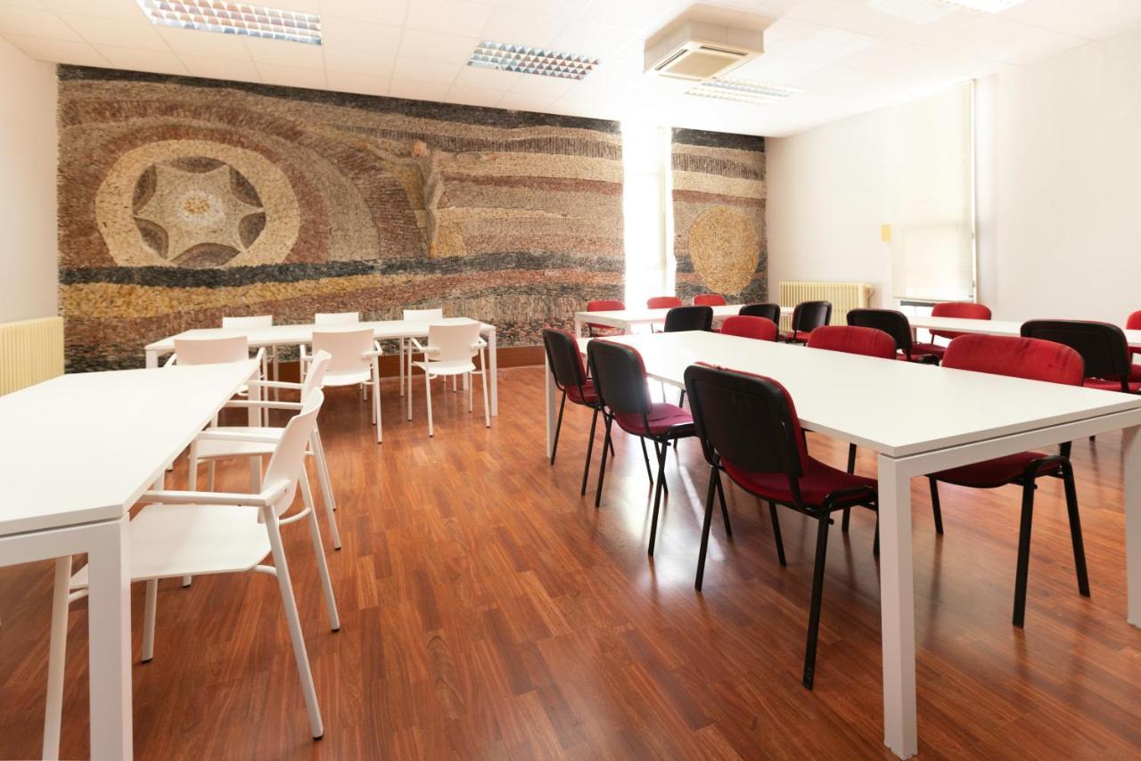 Residenza Hostel Замора Екстериор снимка